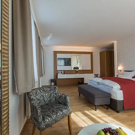 Hotel Am Schrannenplatz *