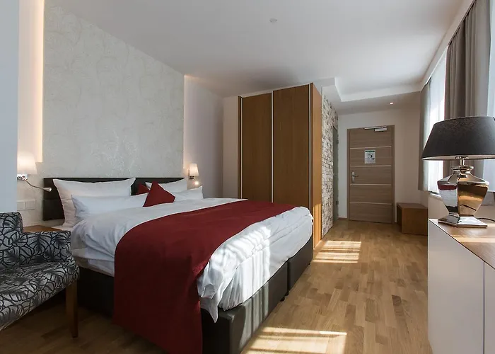 Hotel Am Schrannenplatz *